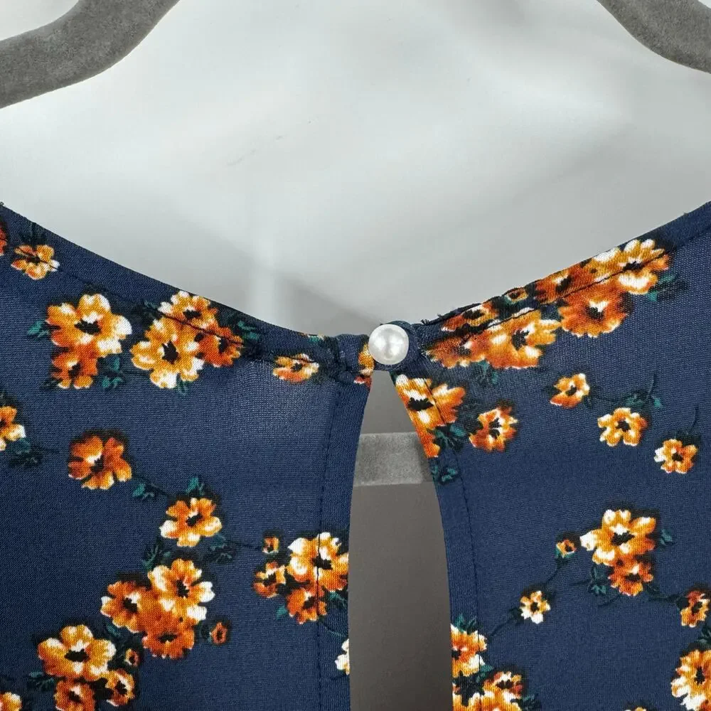 NEW Baltic Born Ashlyn Jumpsuit 1X Navy Floral Wrap Belted Wide Leg Plus Boho - Picture 8 of 11